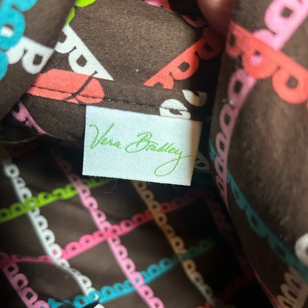 Vera Bradley chic crossbody